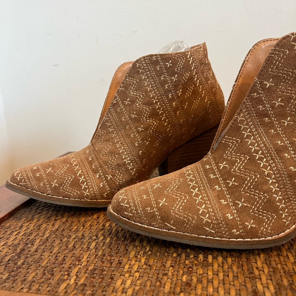 Matisse x Amuse Society Embroidered Western Heeled Boots